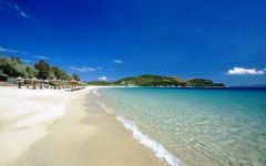 Η Μύκονος του Βορρά.Το άγνωστο ελληνικό νησάκι με τις εξωτικές παραλίες και τη μοναδική ομορφιά! [βίντεο]